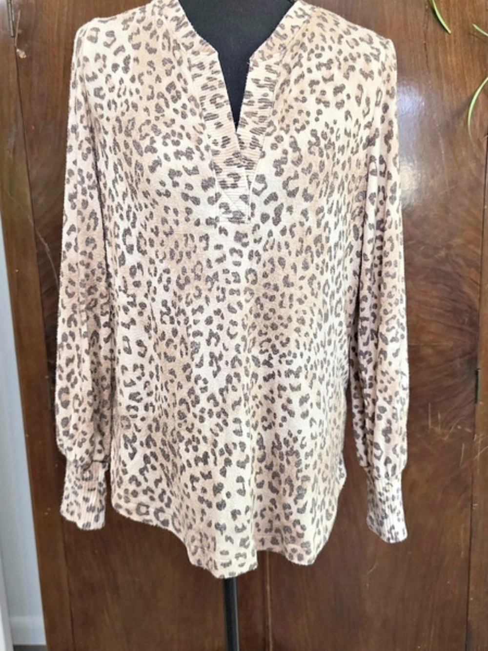 Buffalo David Bitton Soft And Cozy Animal Print Blouse  Size Medium